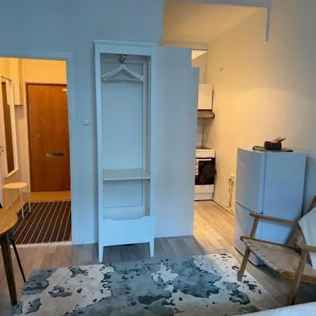 A Cozy In The Heart Of Kallio Huoneisto Helsinki