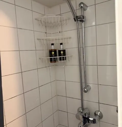 Apartment A Cozy In The Heart Of Kallio Helsinki